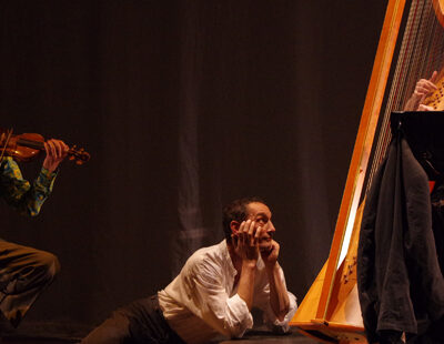 Musiktheater ohne Worte: Friends of Amarillis - eine Dreiecksgeschichte 