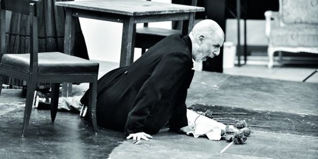 Bassbariton Otto Katzameier gibt den betrogenen Gatten Malaspina