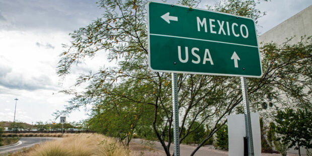 Grenzschild Mexico-USA