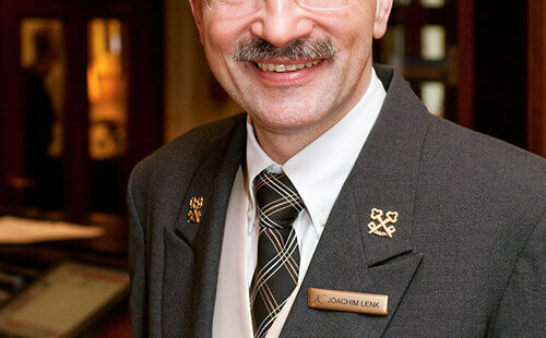 Joachim Lenk, Concierge im Hotel Adlon Kempinski
