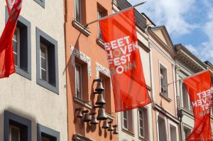 Fahnen beim Beethovenfest Bonn