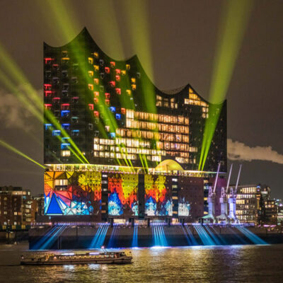 Elbphilharmonie. Eröffnung mit Lightshow