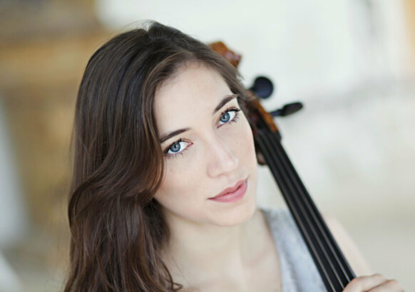 Camille Thomas