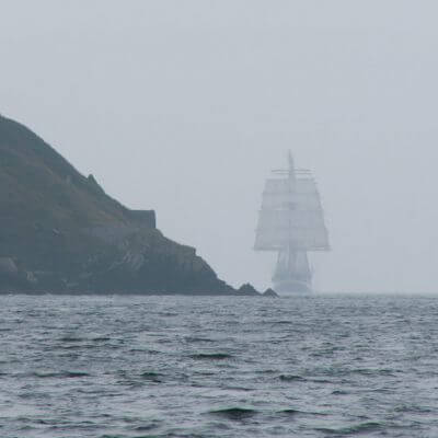 Schiff im Nebel