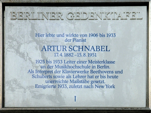 Gedenktafel für Artur Schnabel in der Wielandstraße 41, Berlin