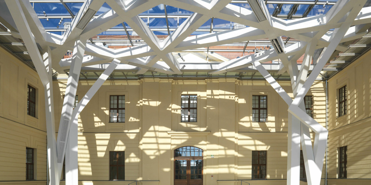 Glashof im Jüdischen Museum Berlin