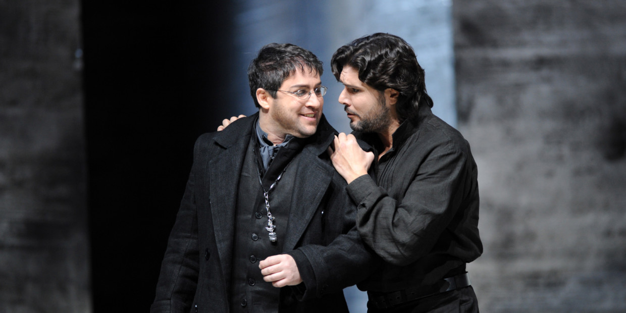 Don Carlo/Deutsche Oper Berlin: Boaz Daniel (Rodrigo, Marquis de Posa, l.) und Massimo Giordano (Don Carlo, r.)