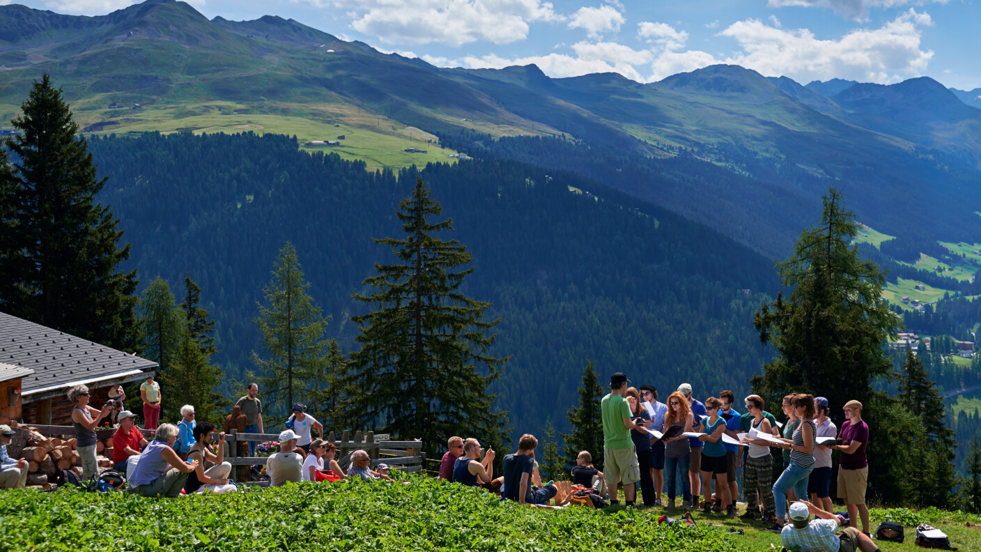 Panorama auf die Alpen bem Davos Festival