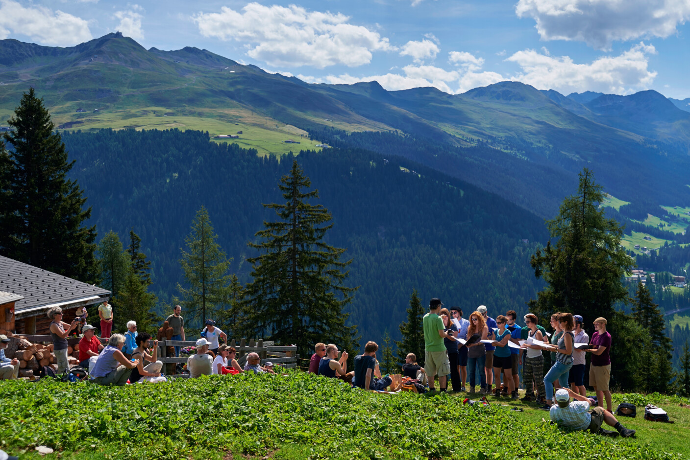 Panorama auf die Alpen bem Davos Festival