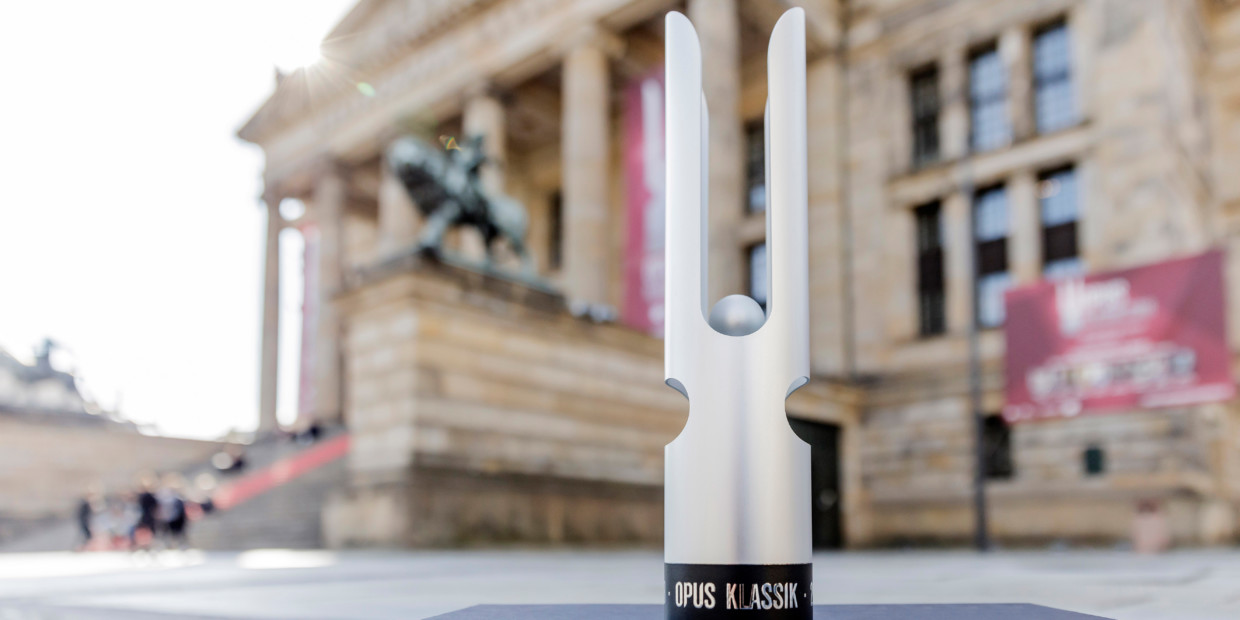 OPUS Klassik vor dem Konzerthaus Berlin