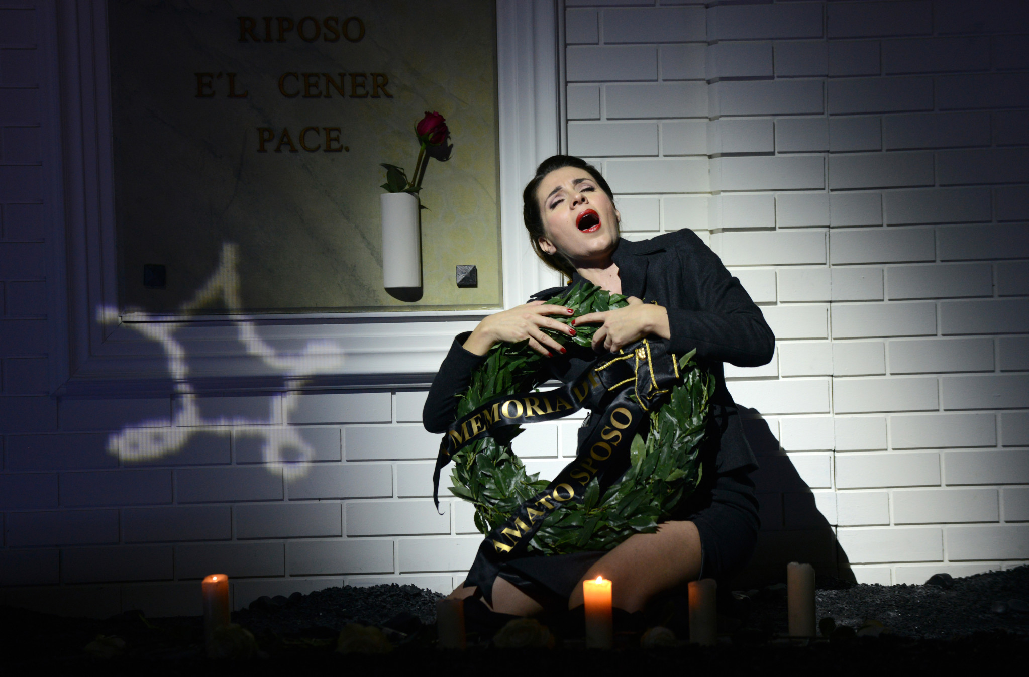 Szenenbild aus "Rodelinda"
