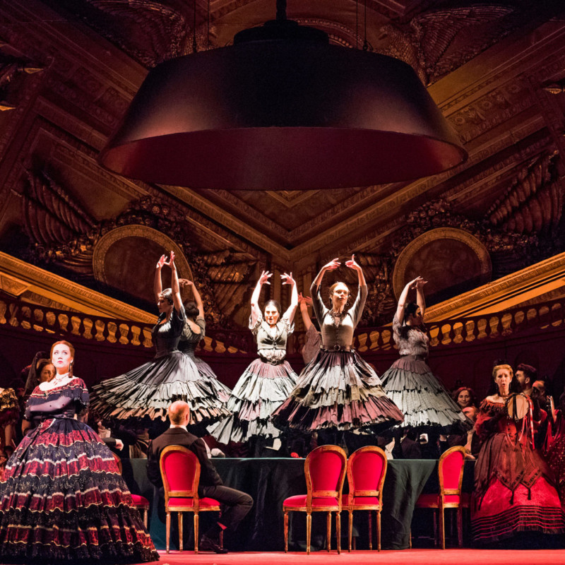 Szenenbild aus "La Traviata"