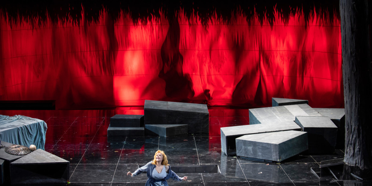 Szenenbild aus "Götterdämmerung"