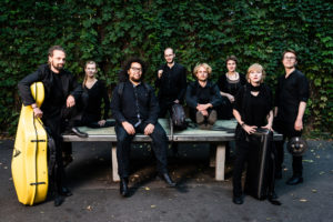 Orchester im Treppenhaus