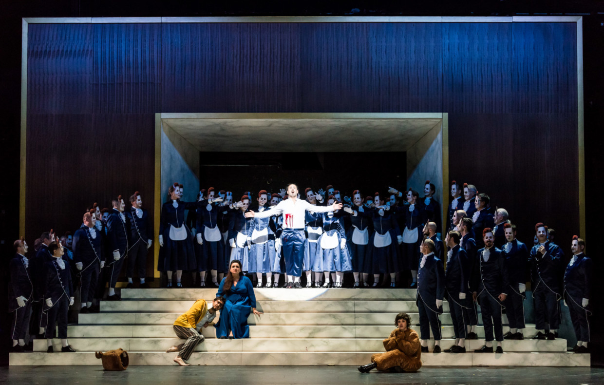 v.l.: Andrii Chakov, KS Romelia Lichtenstein, Angelos Samartzis, Vanessa Waldhart Chor- und Extrachor der Oper Halle