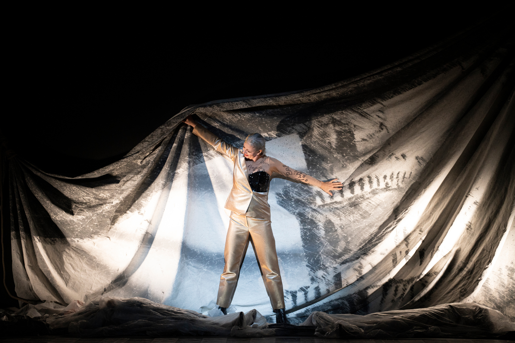 Szene aus „Fidelio“ am Staatstheater Darmstadt