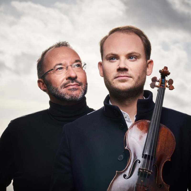 Moderator und Gast der zweiten Podcast-Folge: Holger Wemhoff und Niklas Liepe