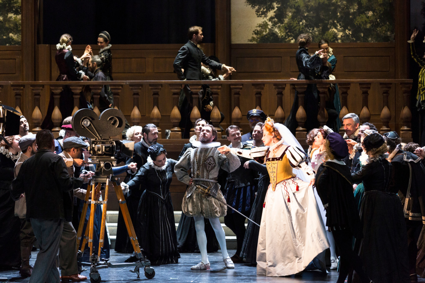 Szene aus „Les Huguenots“ am Grand Théâtre de Genève