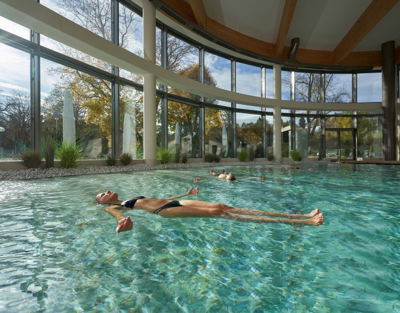 Schweben in der Soletherme Bad Elster