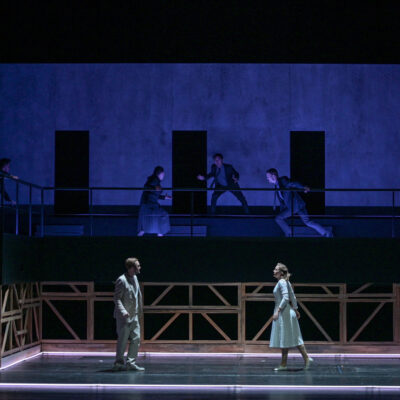 Jussi Myllys (Romeo) und Lavinia Dames (Julia)