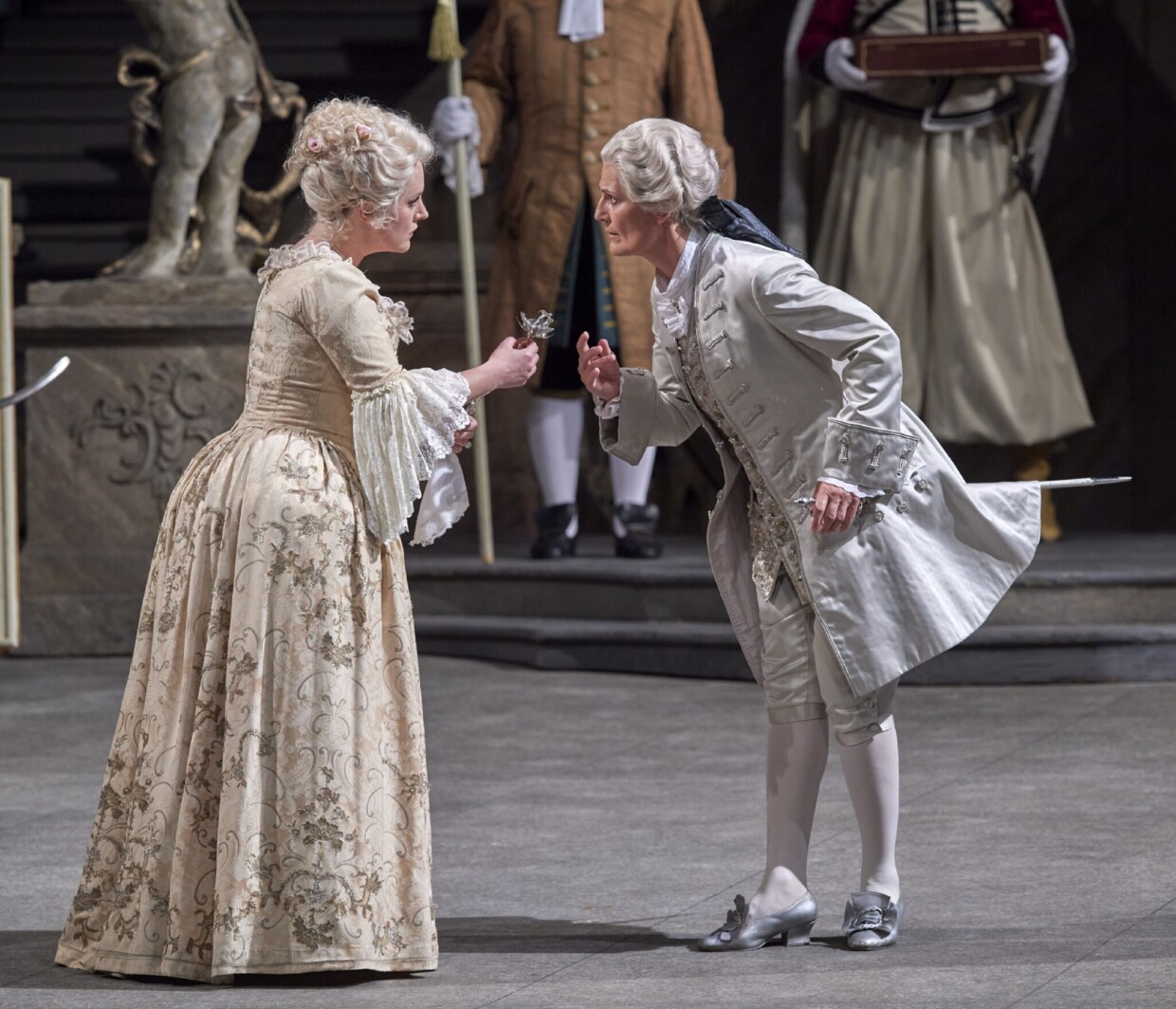 Szenenbild aus „Der Rosenkavalier“