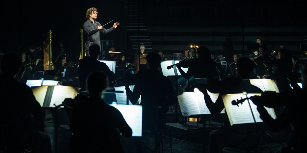 Das DSO und Robin Ticciati spielen „Eine Alpensinfonie“
