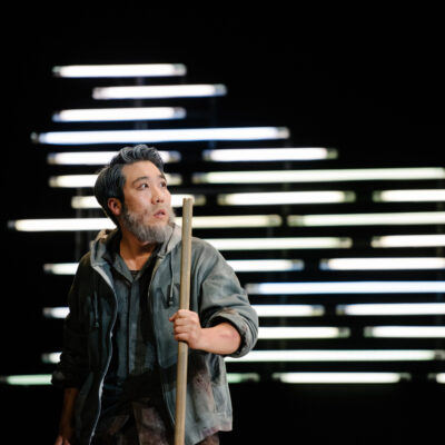 Szenenbild aus Monteverdis „Die Heimkehr des Odysseus“ am Deutschen Nationaltheater Weimar: Taejun Sun (Ulisse)