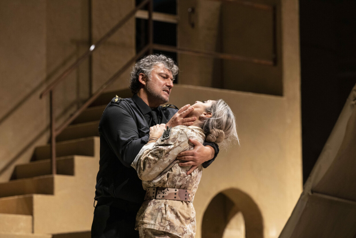 Szenenbild aus „Otello“