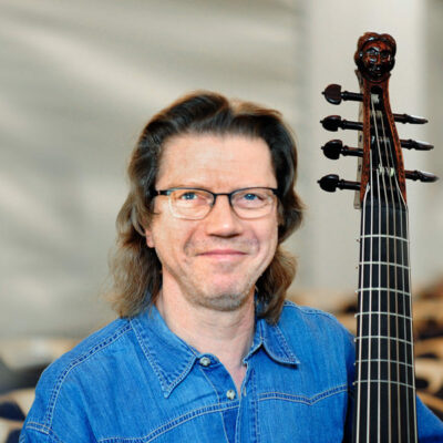 Spielt seinem Wein klassische Musik vor: Gambist Thomas Fritzsch
