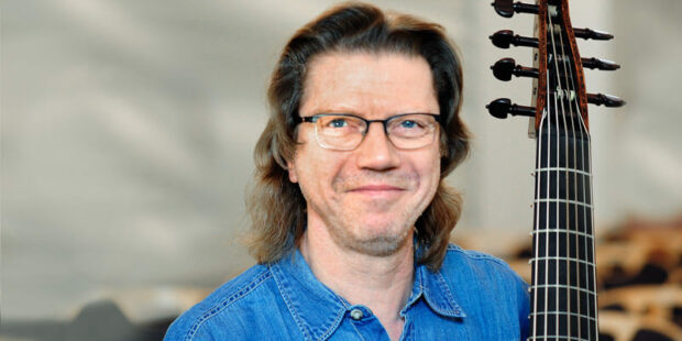 Spielt seinem Wein klassische Musik vor: Gambist Thomas Fritzsch