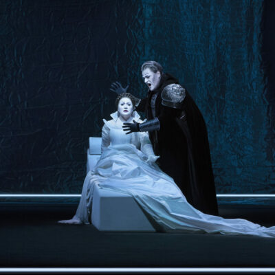Aleksandrs Antonenko und Cellia Costea in Verdis „Otello“ an der Greek National Opera
