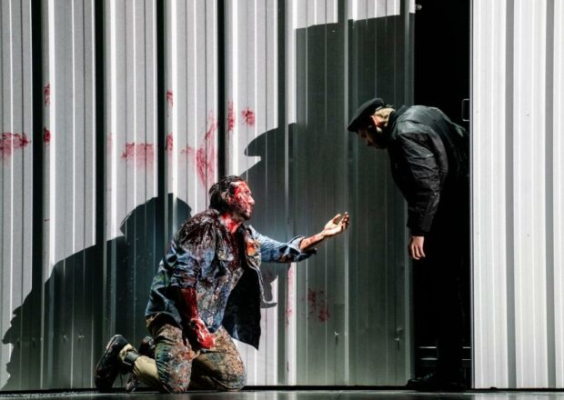 Szenenbild aus „Tosca“ an der Dutch National Opera