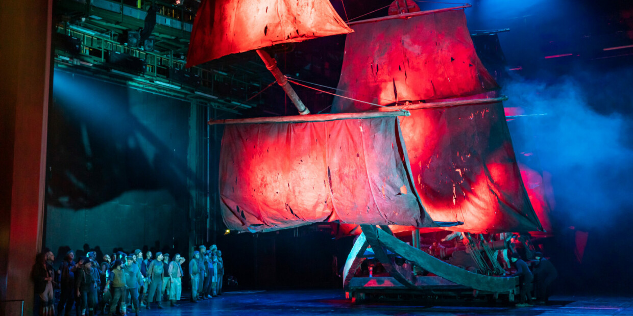 Michiel Dijkemas Leipziger Inszenierung von „Der fliegende Holländer“