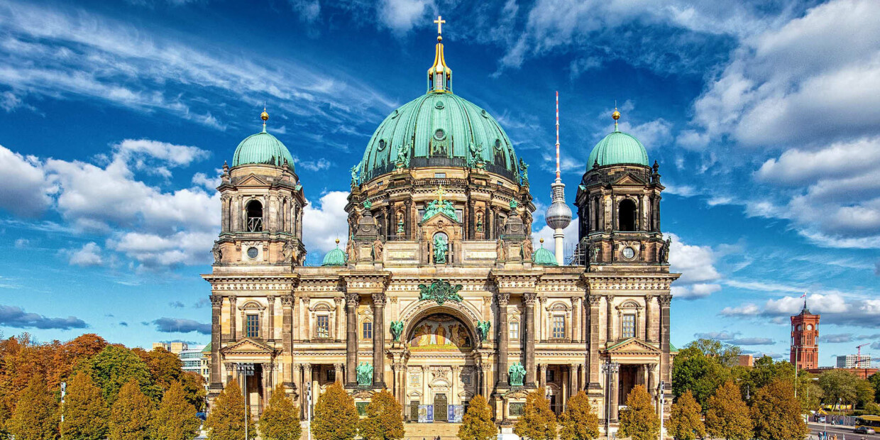 Mit ihren 7 269 Pfeifen prunkt im Berliner Dom eine der größten Orgeln weltweit