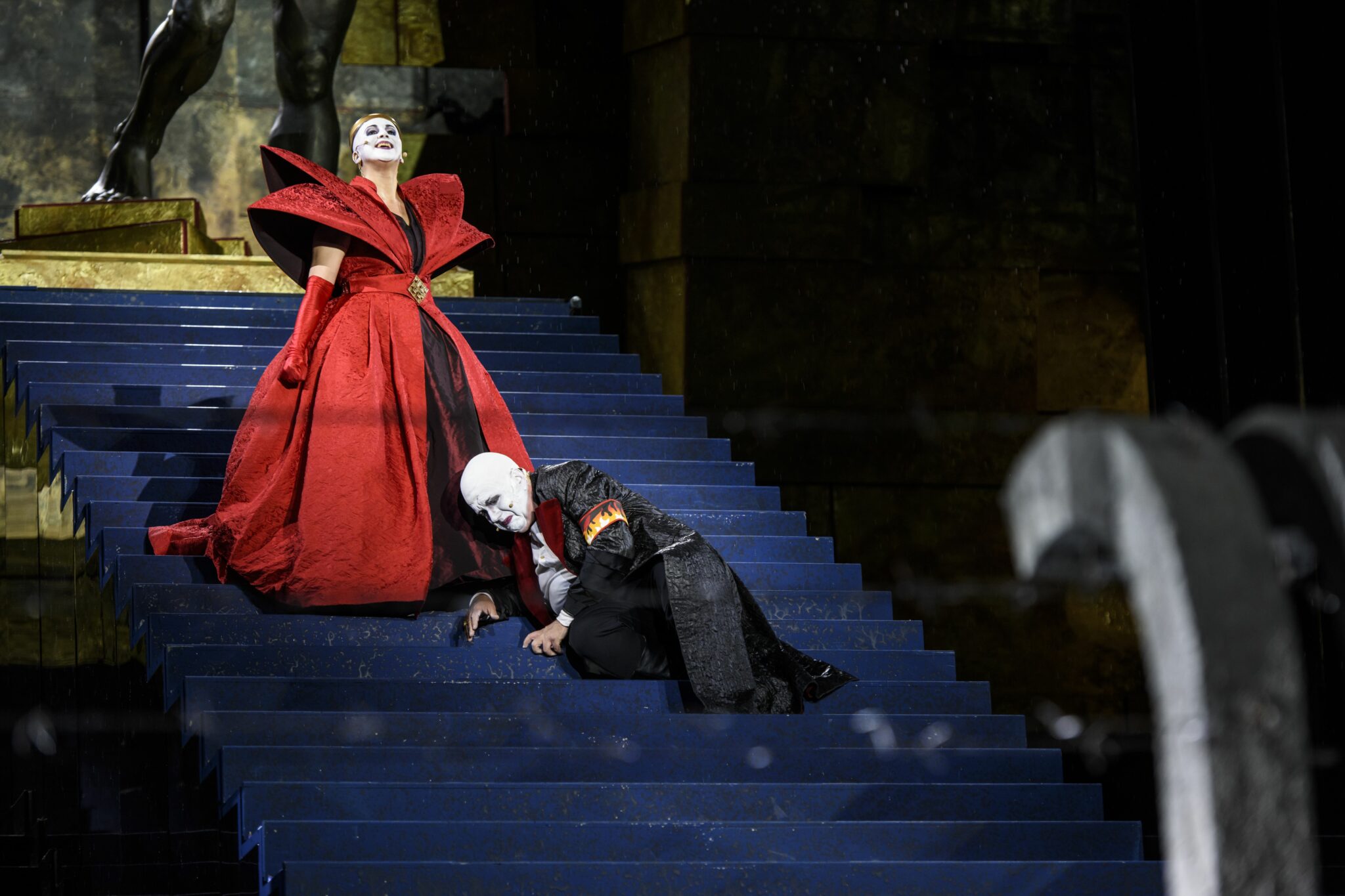 Szenenbild aus „Nabucco“ bei den DomStufen-Festspielen Erfurt
