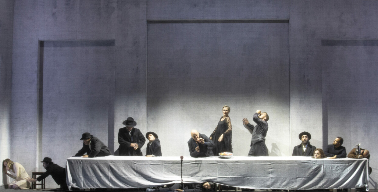 Szenenbild aus Strauss' „Salome“ beim Festival d'Aix-en-Provence