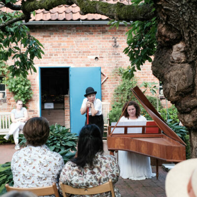 Gibt Konzerte im Garten: Pianistin Nicoleta Ion