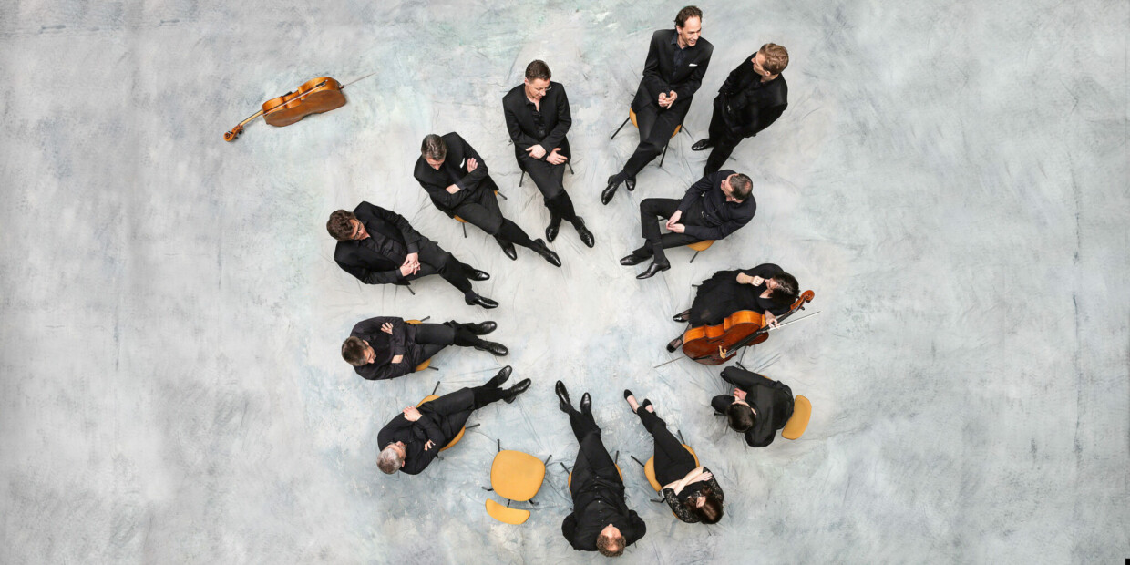 Fröhliche Runde zum runden Geburtstag: die 12 Cellisten der Berliner Philharmoniker