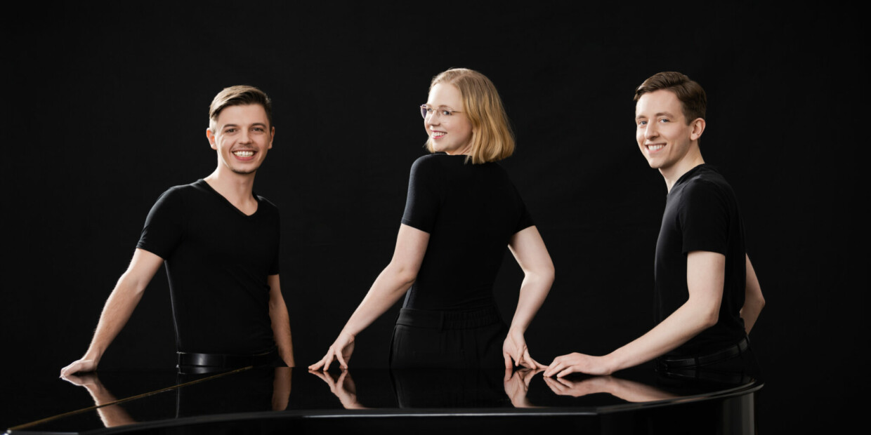 Das Irida Trio hat für sein erstes Album zeitgenössisches und traditionelles Repertoire gewählt.