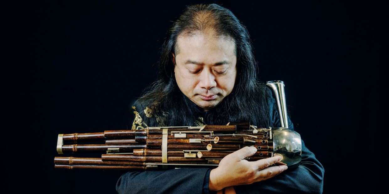 Wu Wei begegnet mit Ehrfurcht einem Instrument, das vor 4000 Jahren erfunden wurde