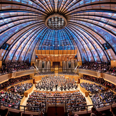 In Nordrhein-Westfalen erklingt zum neuen Jahr auch Musik des 20. und 21. Jahrhunderts, etwa in der Tonhalle Düsseldorf