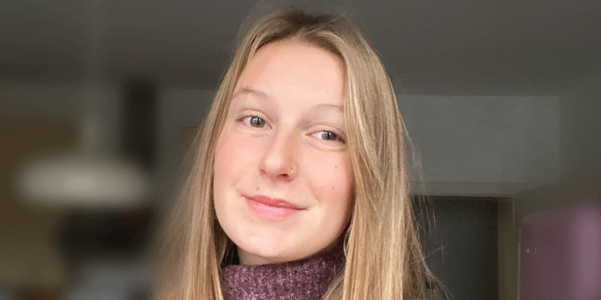 Amrei Schüle steht dem Publikum mit Rat und Tat zur Seite