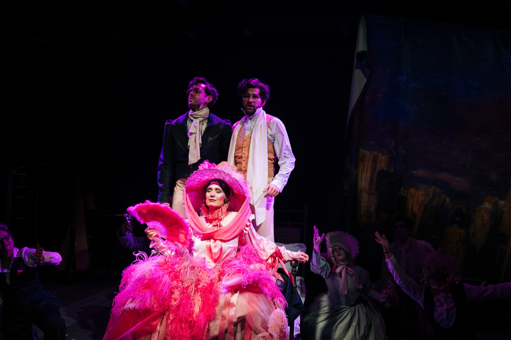 Szenenbild aus Johannes Harneits „Silvesternacht“ an der opera stabile in Hamburg