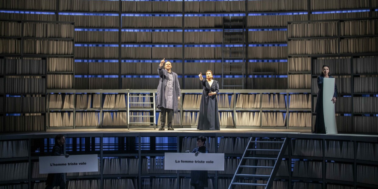 Tiago Rodrigues wagt in seiner Inszenierung von „Tristan und Isolde“ in Nancy reichlich Brechtianische Brechung.