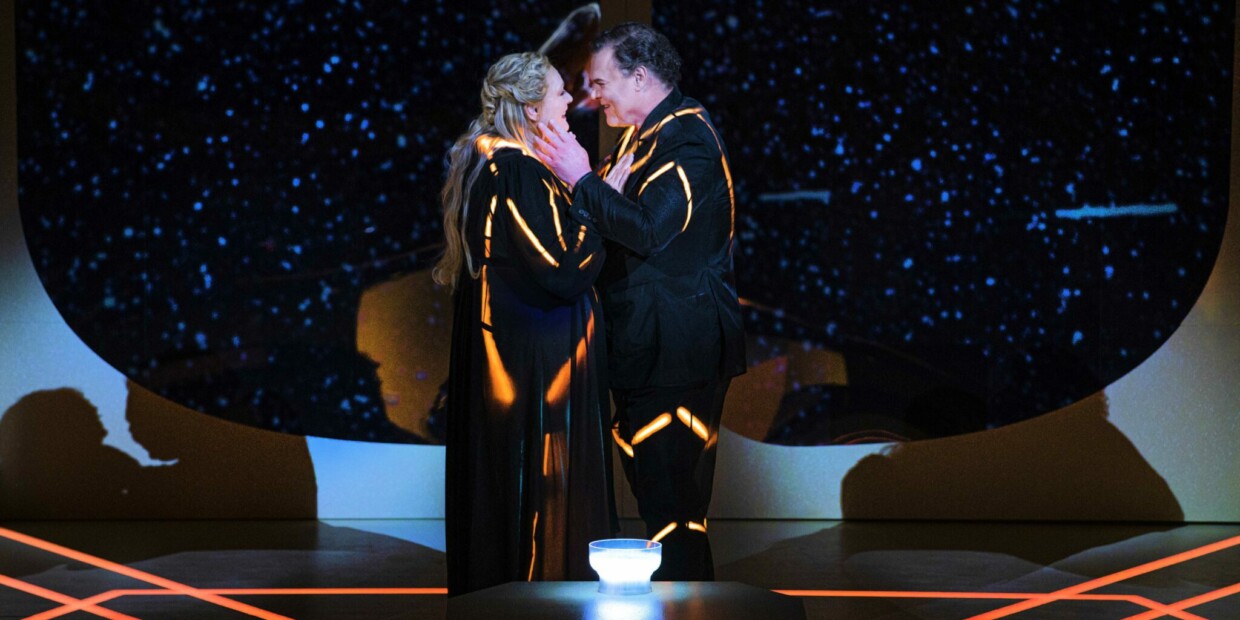 Greifen zu den Sternen: Tristan und Isolde am Staatstheater Cottbus
