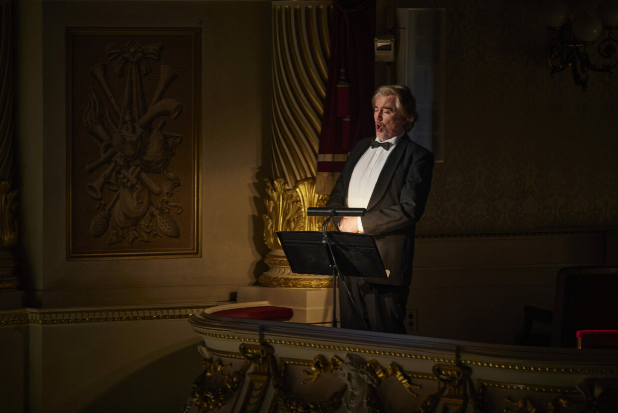 Tilmann Rönnebeck als Leone in Verdis „Attila“ an der Semperoper