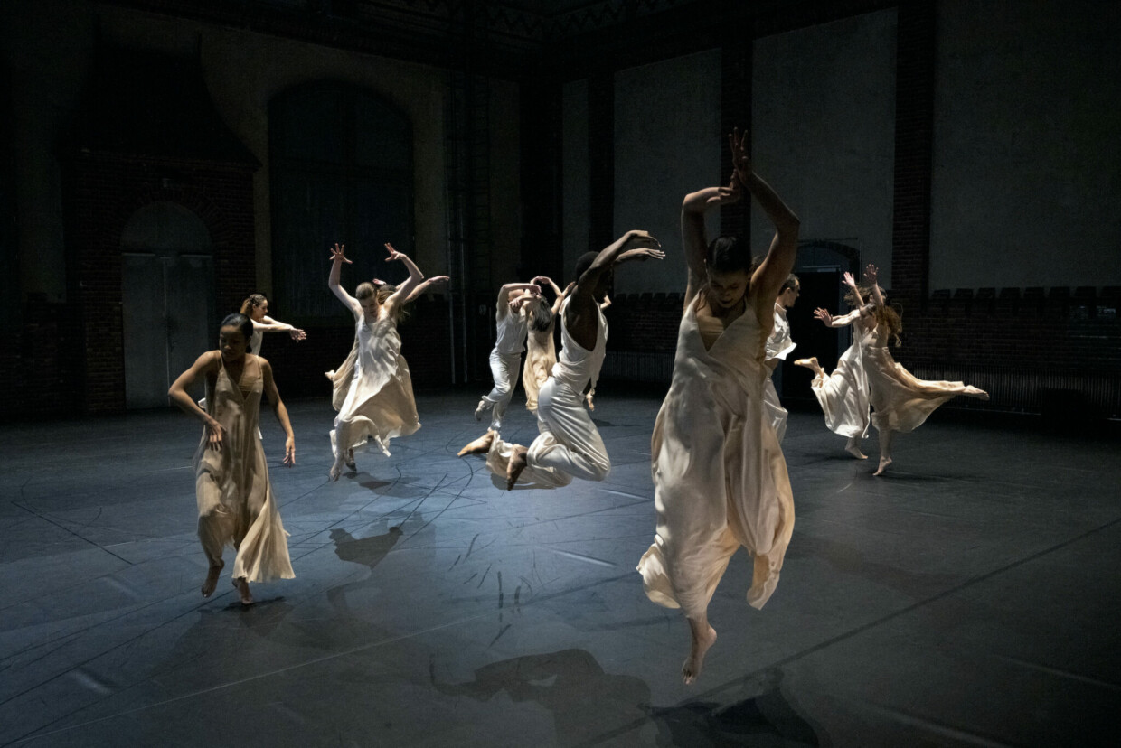 Szenenbild aus Sasha Waltz‘ „Beethoven 7“