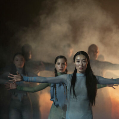 Star-Choreografin Sasha Waltz ergründet in „Beethoven 7“ juvenile Neugier und selbstbewusste Offenheit