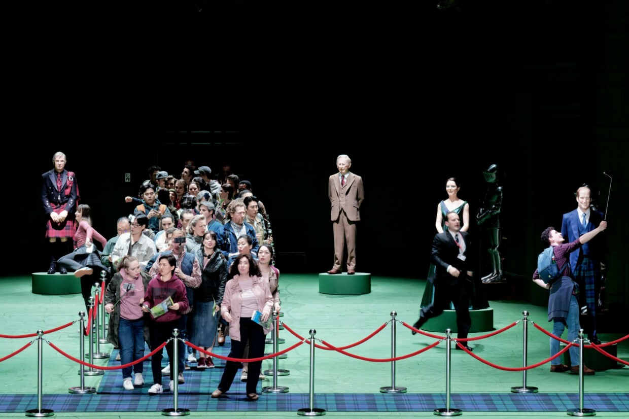 Szenenbild aus „Ariodante“ an der Opéra National de Paris