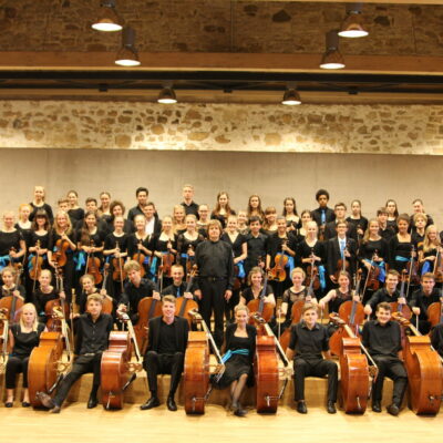 50-jähriges Jubiläum: Deutsche Streicherphilharmonie mit Chefdirigent Wolfgang Hentrich